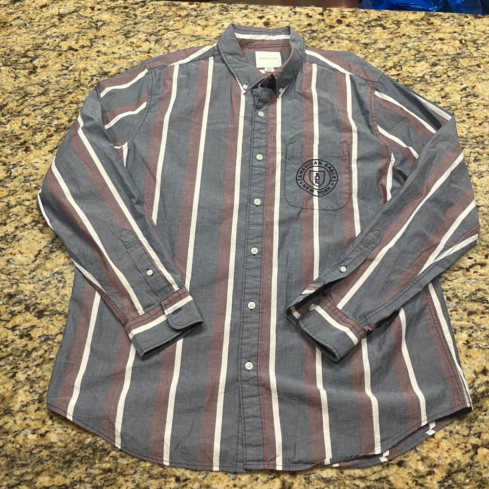 American‎ Eagle Mens XL Long Sleeve Striped Button Down Shirt Blue Burgundy Logo